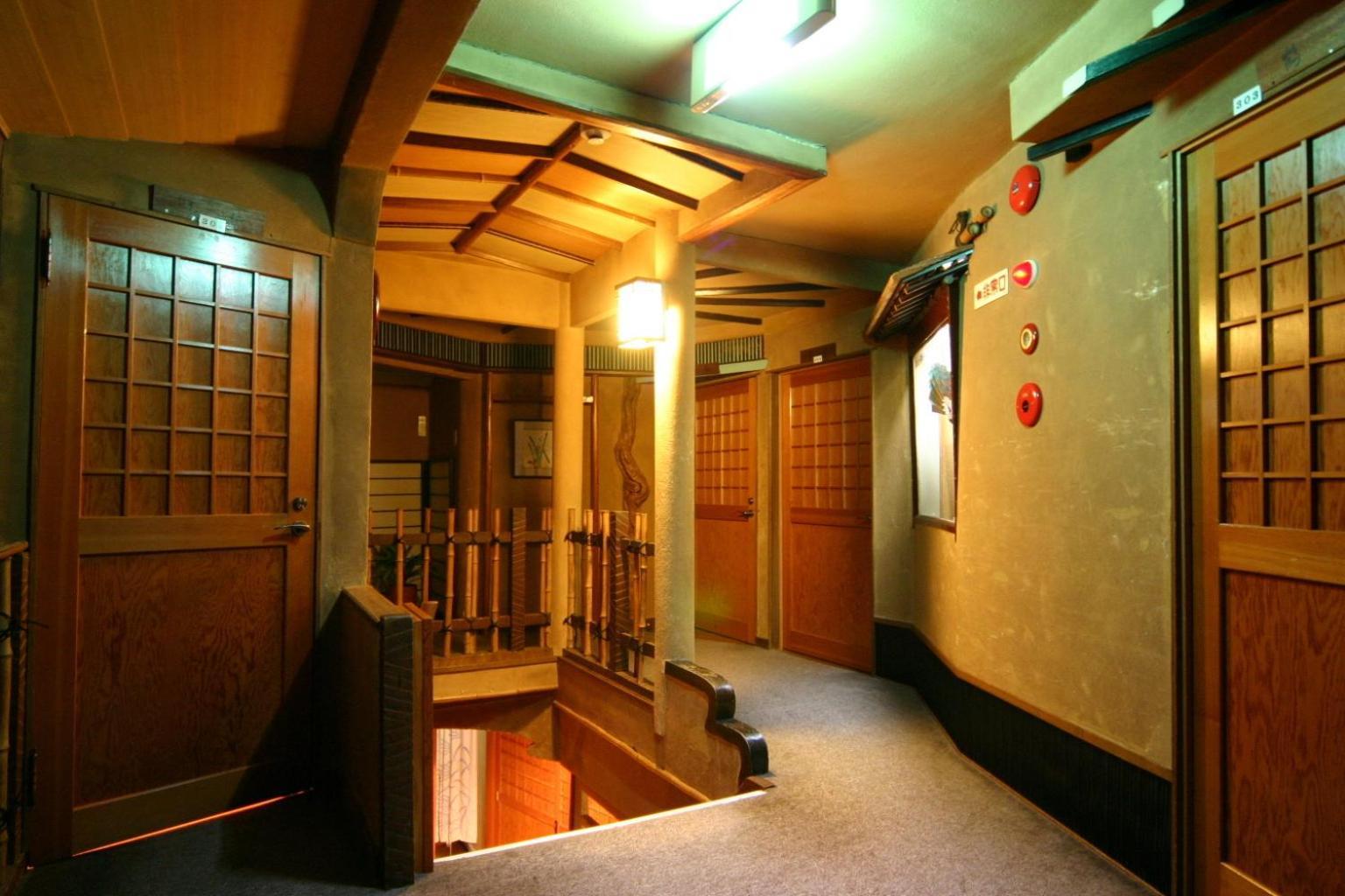 Senshinkan Matsuya Hotel Yamanouchi  Buitenkant foto